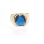 9ct yellow gold and facetted blue stone ring