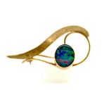 Vintage 9ct gold and opal brooch