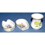 Pair Meissen porcelain ashtrays