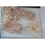 Pink pearl necklace and bracelet set