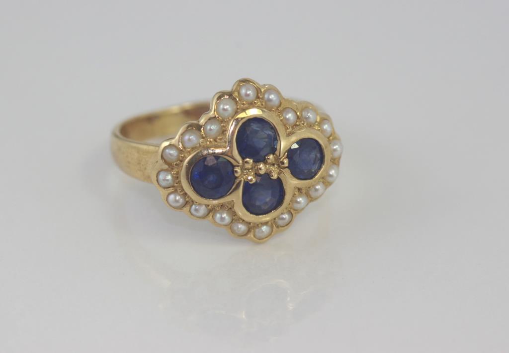 Vintage 9ct gold, sapphire & seed pearl ring