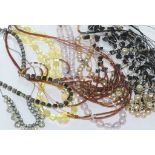 Quantity costume jewellery necklaces