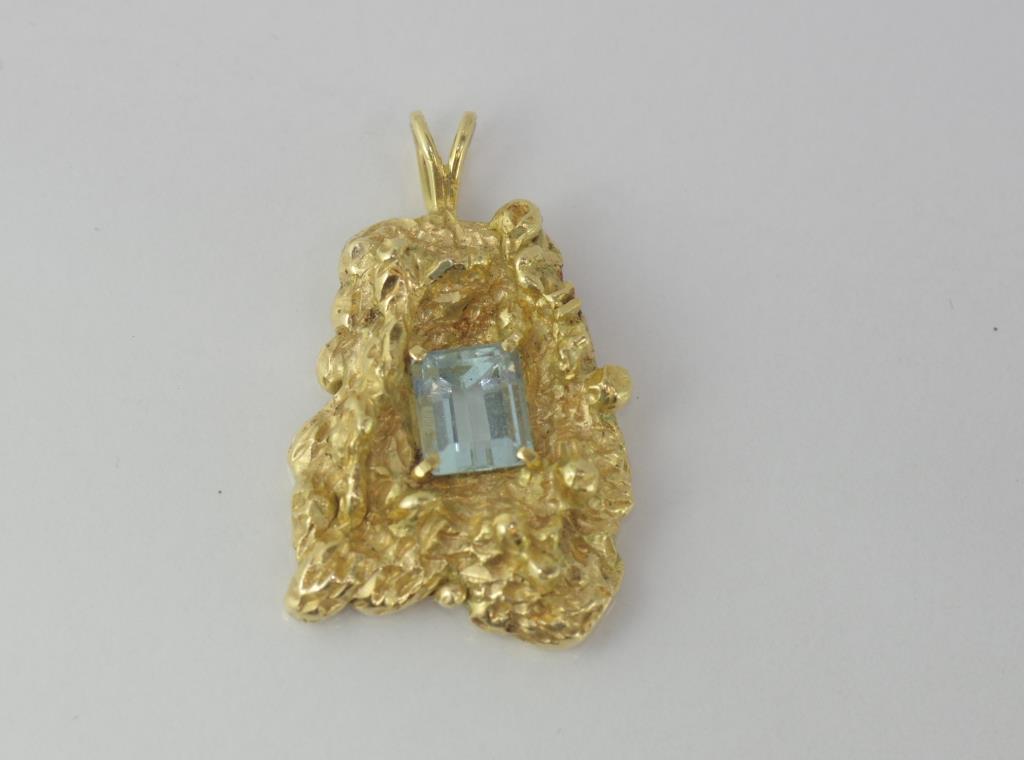 Handmade gold nugget & aquamarine pendant