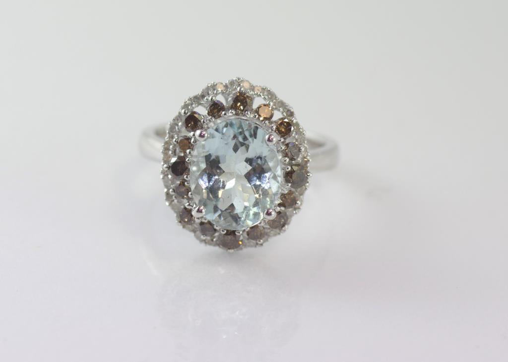 18ct white gold, aquamarine and diamond ring