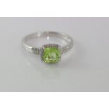 14ct white gold peridot and diamond ring