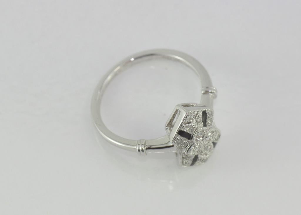 18ct white gold, diamond ring with onyx accents - Image 2 of 2