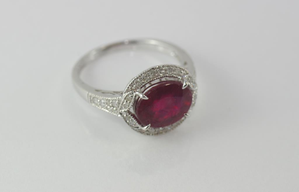 18ct white gold, oval ruby and diamond ring - Image 3 of 3