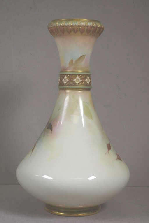 Royal Worcester hand painted roses vase - Image 3 of 5