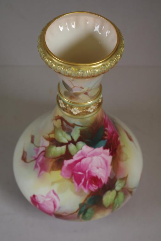 Royal Worcester hand painted roses vase - Image 4 of 5
