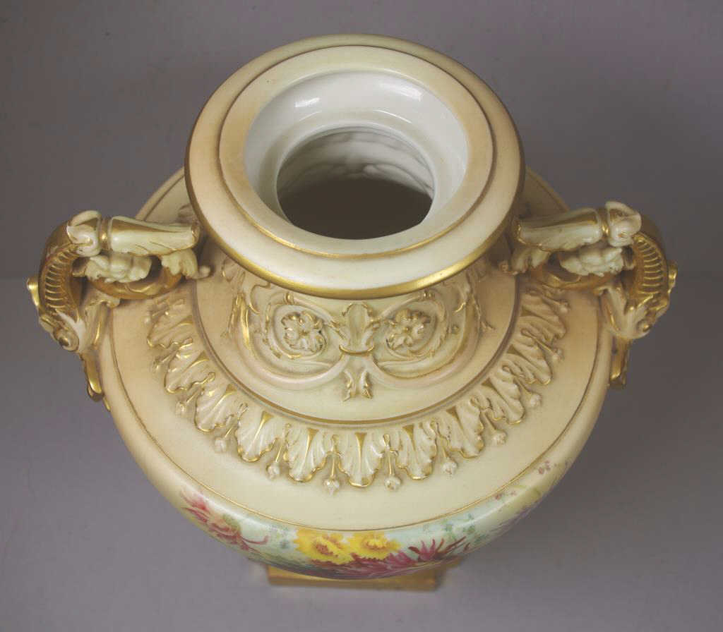 Large Royal Worcester blush ivory twin handle vase - Image 5 of 6