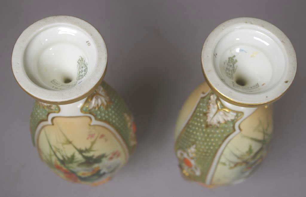 Pair of Royal Worcester hand painted vases - Image 4 of 4