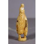 Antique Japanese carved ivory netsuke