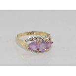 10ct yellow gold gemset ring