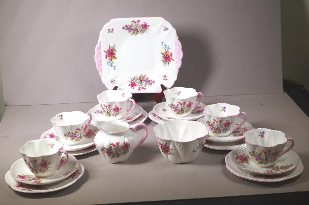 Twenty one piece Shelley "stocks" teaset