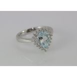 18ct white gold, aquamarine & diamond ring