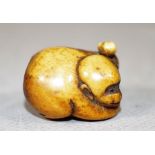 Antique Japanese carved netsuke