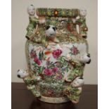 Chinese late Qing porcelain figural vase