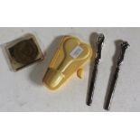 Vintage Xylonite scissor wallet & thimble