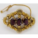 Victorian gilt & amethyst set brooch