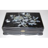 Oriental lacquer jewellery box