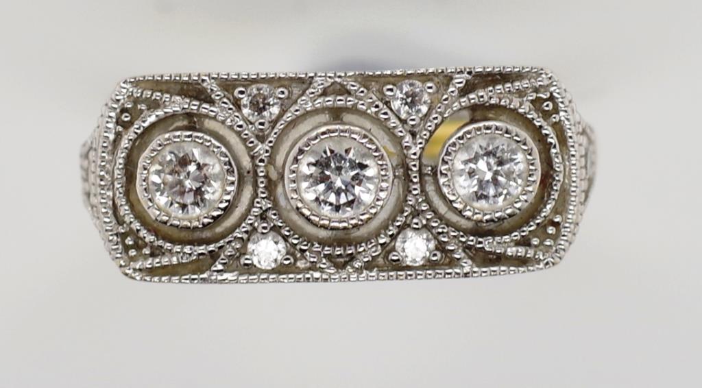 Art Deco style mille-grain diamond dress ring