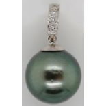 Tahitian pearl 14mm 18ct gold and diamond pend