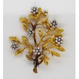 18ct gold flower diamond & gold brooch