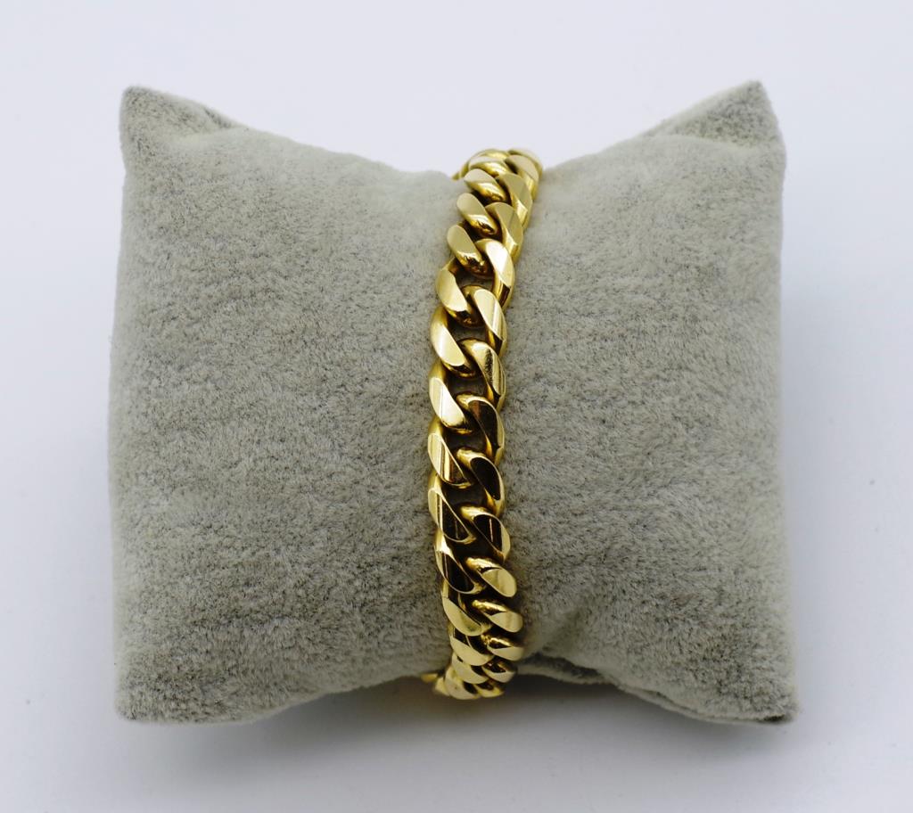 18ct yellow gold Cuban link bracelet - Image 2 of 3