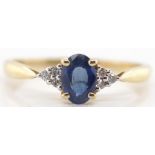 14ct gold sapphire and diamond ring