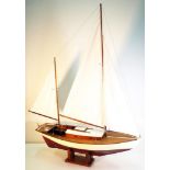 Herreshoff 28 (H28) model built as a sailing