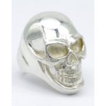 Elizabeth II sterling silver skull ring