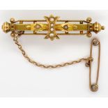Antique Australian 15ct gold and pearl brooch