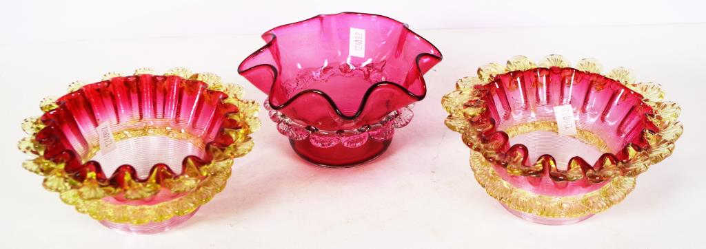 Pair of Victorian & vaseline glass bowls