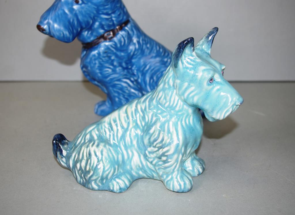 Two various Sylvac seated blue dog figures - Image 6 of 7