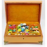 Costume jewellery and jewellery box