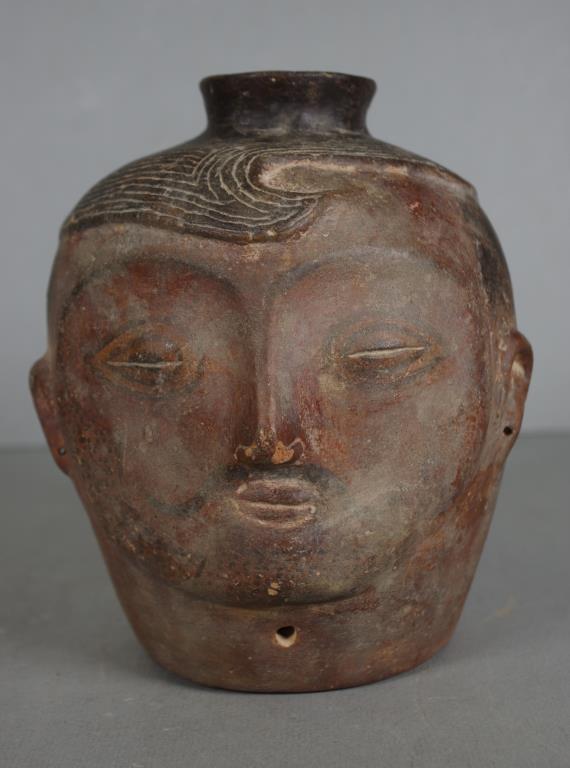 Early Chinese Tang face vase