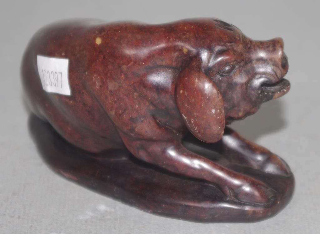 Eastern carved hardstone pig figure - Image 2 of 2