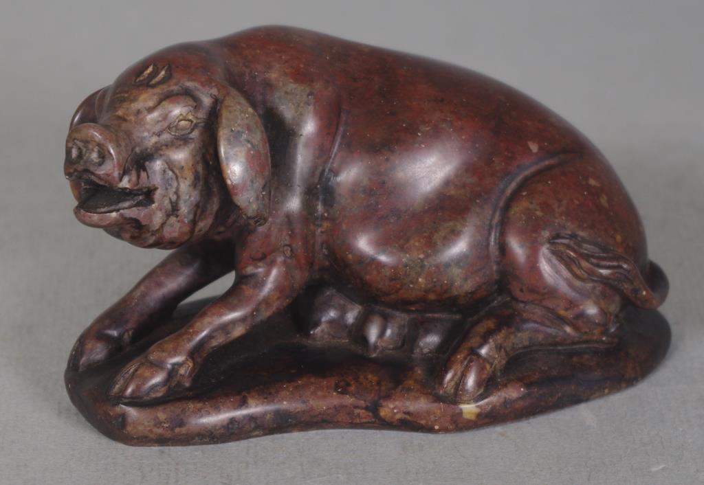 Eastern carved hardstone pig figure