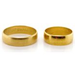 Two 18ct gold wedding bands