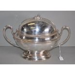 Good Edwardian silver dome top serving tureen