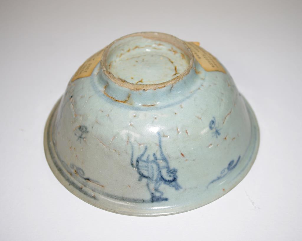 Chinese Ming Dynasty blue & white bowl - Image 2 of 5