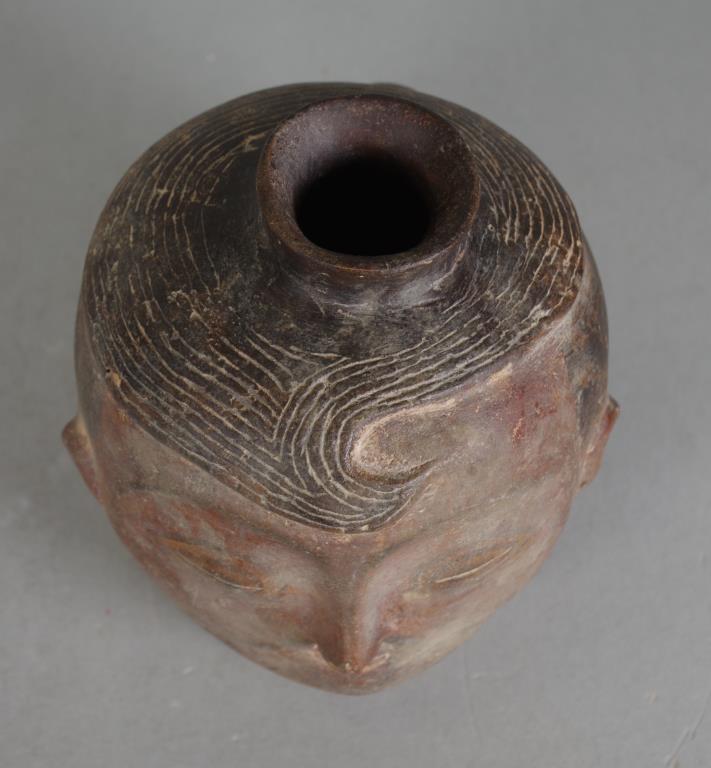 Early Chinese Tang face vase - Image 3 of 4