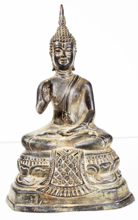 Thai bronze Buddha figure