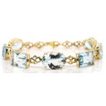 Natural aquamarine and 18ct gold bracelet
