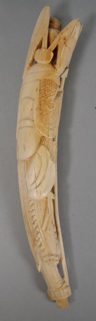 Chinese late Qing (1880-1912) carved ivory figure - Image 3 of 3