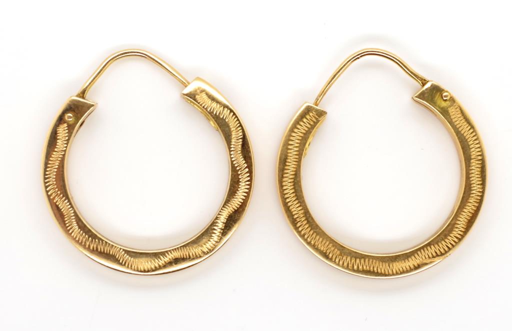 18ct gold hoop earrings - Image 3 of 3