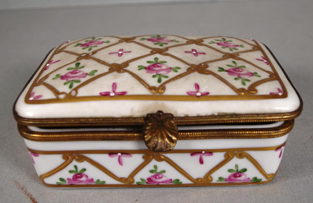 Limoges France hand painted ceramic trinket box