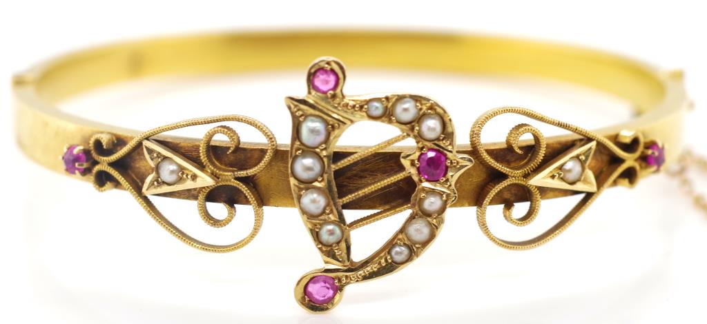 Antique Australian 15ct gold, ruby & pearl bangle