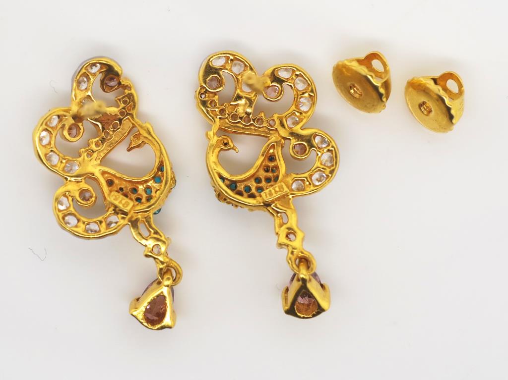 22ct gold peacock stud earrings - Image 2 of 2