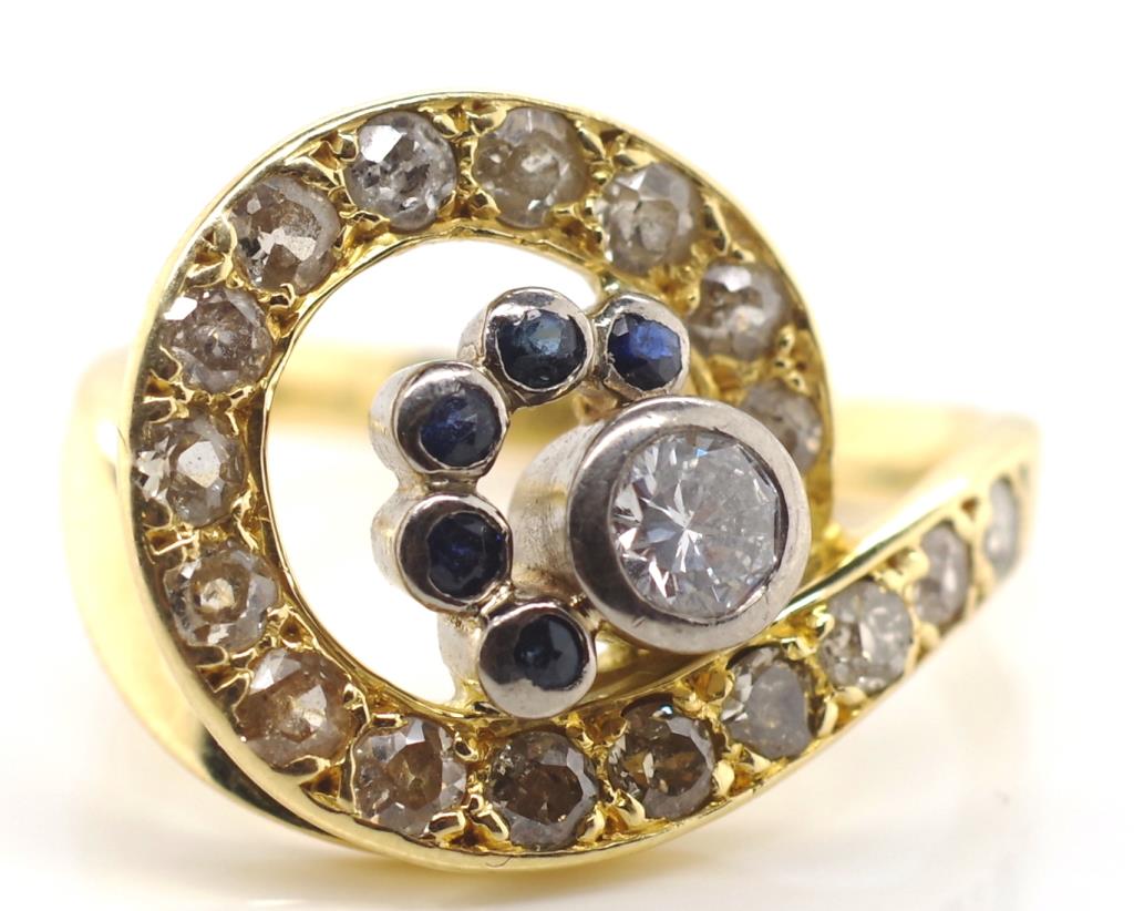 18ct yellow gold, diamond and sapphire ring - Image 6 of 7